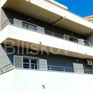 Hvar, otok Hvar - dva apartmana s parkingom u zgradi