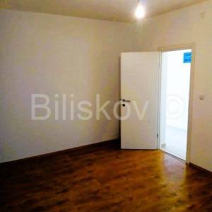 Hvar, otok Hvar - dva apartmana s parkingom u zgradi