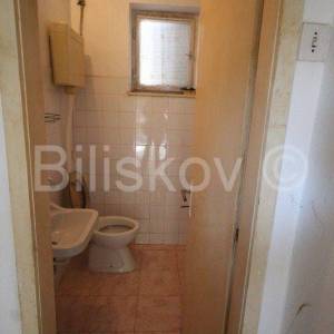 Hvar, Vrboska, manja kuća 50m od mora