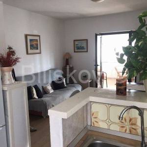 Hvar, Zavala četverosoban stan 140 m2, 3 park. mjesta