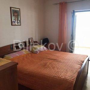 Hvar, Zavala četverosoban stan 140 m2, 3 park. mjesta