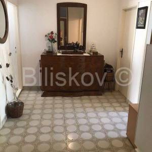 Hvar, Zavala četverosoban stan 140 m2, 3 park. mjesta