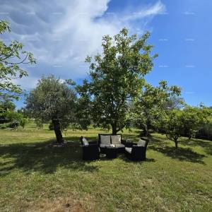 Idilična vikendica blizu mora – savršeno mjesto za bijeg od gradske gužve! Peroj, Fažana!