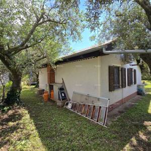 Idilična vikendica blizu mora – savršeno mjesto za bijeg od gradske gužve! Peroj, Fažana!