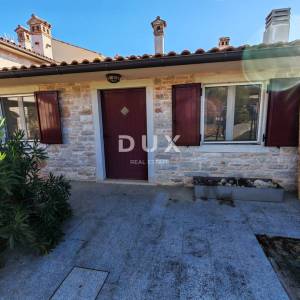 ISTRA, BALE - Prostrana vila s bazenom i dodatnom kamenom kućom za goste 