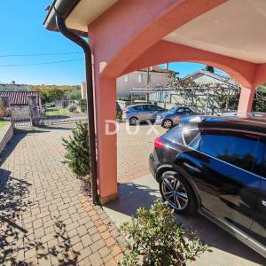 ISTRA, BALE - Prostrana vila s bazenom i dodatnom kamenom kućom za goste 