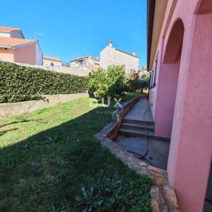 ISTRA, BALE - Prostrana vila s bazenom i dodatnom kamenom kućom za goste 