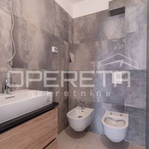 Istra, Banjole, luksuzan stan na 1.katu sa pogledom na more, 3SS, vrt