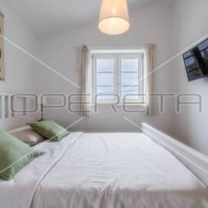 Istra, Barban - okolica, nova kuća u rustikalnom stilu, 2SS, bazen