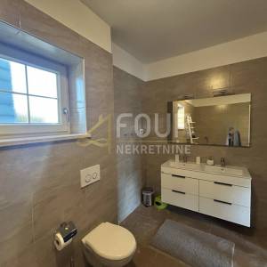 Istra, Barban - okolica, vila s bazenom, okućnica