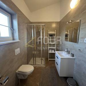 Istra, Barban - okolica, vila s bazenom, okućnica