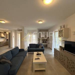 Istra, Barban - okolica, vila s bazenom, okućnica