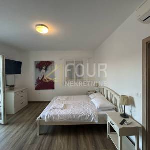 Istra, Barban - okolica, vila s bazenom, okućnica