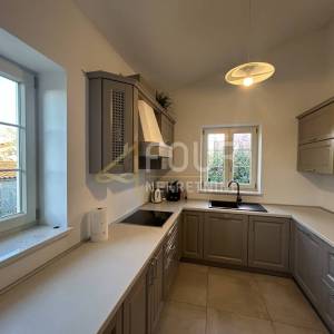 Istra, Barban - okolica, vila s bazenom, okućnica