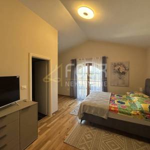 Istra, Barban - okolica, vila s bazenom, okućnica