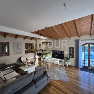 Istra, Barban - okolica, vila s bazenom, okućnica