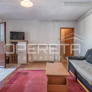 ISTRA, BUZET - Samostoječa kuća sa tri stana