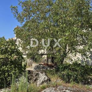 ISTRA, GRAČIŠĆE - Impresivna kamena kuća s pogledom i vrtom