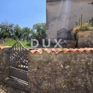 ISTRA, GRAČIŠĆE - Impresivna kamena kuća s pogledom i vrtom