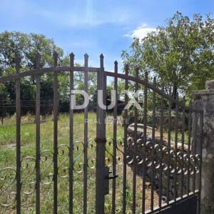 ISTRA, GRAČIŠĆE - Impresivna kamena kuća s pogledom i vrtom