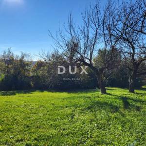 ISTRA, GROŽNJAN - Kamena starina na odličnoj loakciji