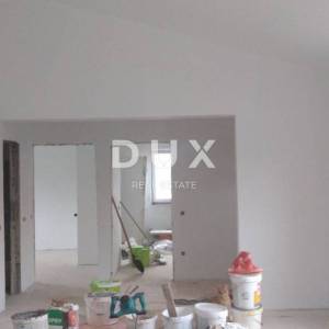 ISTRA, KRNICA - Samostojeća kuća s bazenom 118 m2 ROH BAU