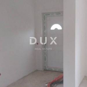 ISTRA, KRNICA - Samostojeća kuća s bazenom 118 m2 ROH BAU