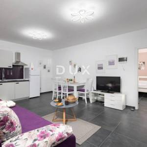 ISTRA, LABIN - Komforna kuća s dva stana