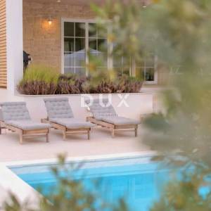 ISTRA, LABIN - Kuća moderne arhitekture s bazenom