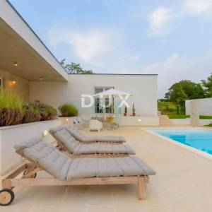 ISTRA, LABIN - Kuća moderne arhitekture s bazenom