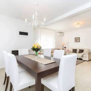 ISTRA, LABIN - Kuća u predgrađu