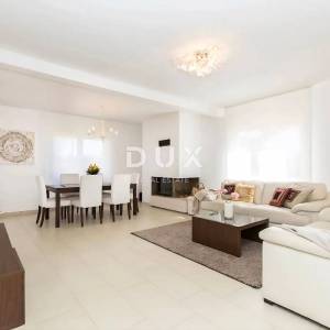 ISTRA, LABIN - Kuća u predgrađu