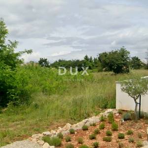 ISTRA, LABIN - Prostrano zemljište s građevinskom dozvolom