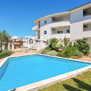 ISTRA, MEDULIN - 2SS+DB stan s pogledom na more i bazenom u ekskluzivnoj ponudi naše agencije