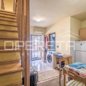 Istra, Medulin, PRILIKA! Kuća u centru Medulina