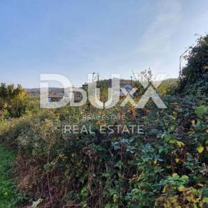 ISTRA, MOMJAN – Kameni objekti za obnovu s impresivnim pogledom