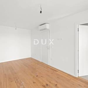 ISTRA, NOVIGRAD - Stan s vrtom u luksuznoj novogradnji