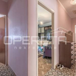 Istra, Pićan- Imanje s kućom i 4 dodatna objekta