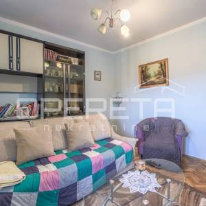 Istra, Pićan- Imanje s kućom i 4 dodatna objekta