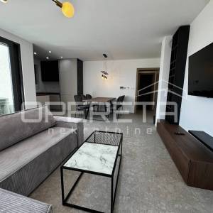 Istra, područje Poreča – Predivan stan s pogledom na more na prodaju