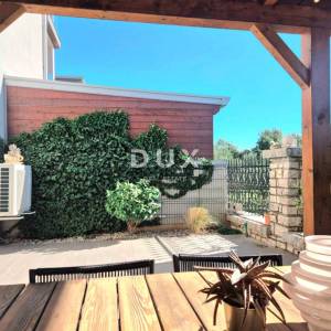 ISTRA, POREČ - 1SS+DB stan u prizemlju s privatnim vrtom