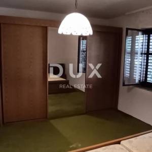 ISTRA, POREČ – Kuća na prostranom imanju s bazenom i potpunom privatnošću!