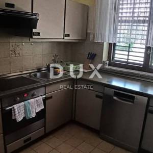 ISTRA, POREČ – Kuća na prostranom imanju s bazenom i potpunom privatnošću!