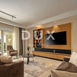 ISTRA, POREČ - Luksuzna kuća s bazenom