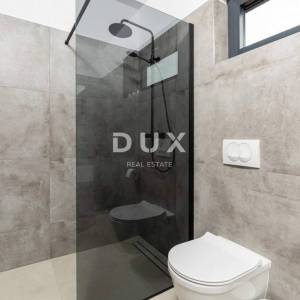 ISTRA, POREČ - Moderna kuća s bazenom