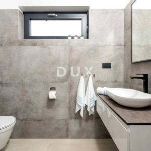 ISTRA, POREČ - Moderna kuća s bazenom