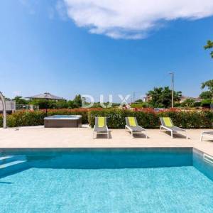 ISTRA, POREČ - Moderna kuća s bazenom