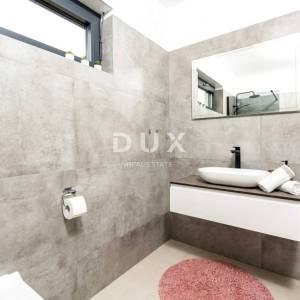 ISTRA, POREČ - Moderna kuća s bazenom