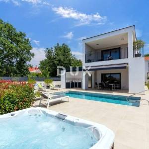 ISTRA, POREČ - Moderna kuća s bazenom