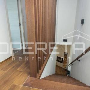 Istra, Poreč okolica- moderna dvojna kuća s bazenom